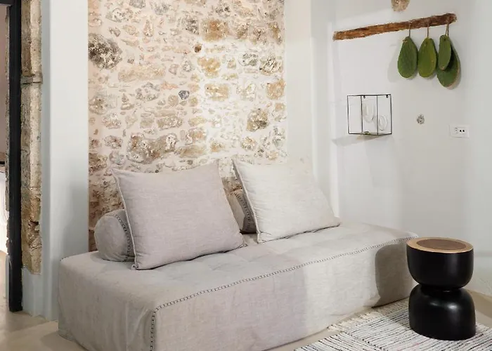 Icos Hersonissos (Crete)